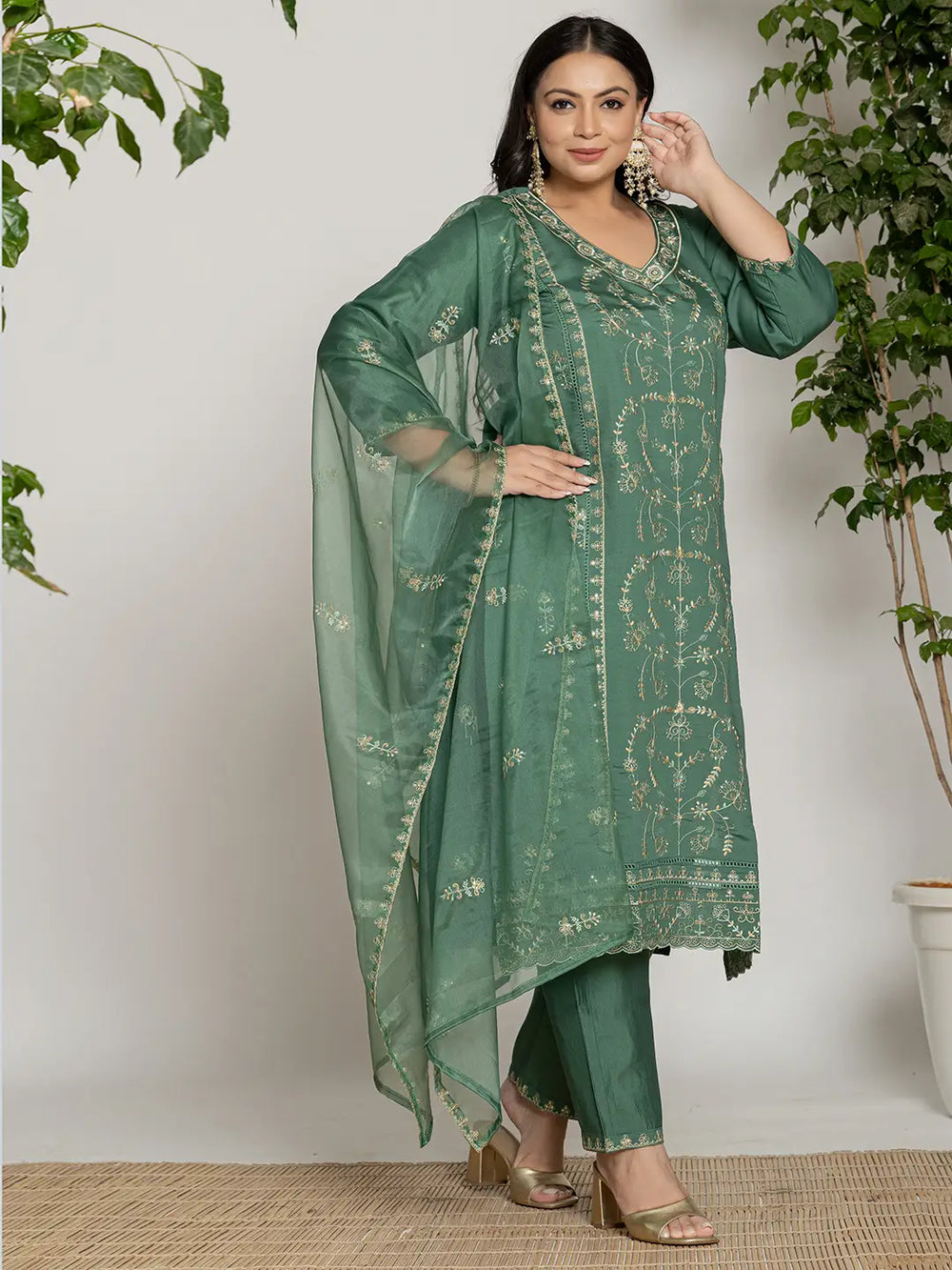 Green-Silk-Blend-Thread-Work-Straight-Plus-Size-3-Piece-Kurta-Set