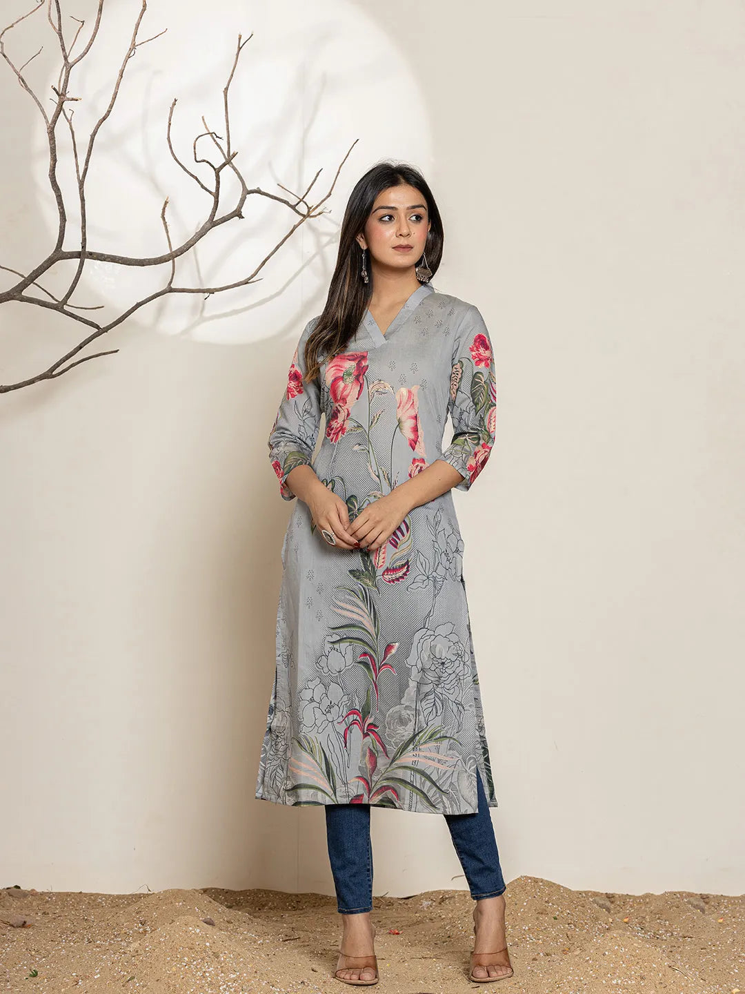 Grey-Silk-Blend-Floral-Digital-Print-Kurta