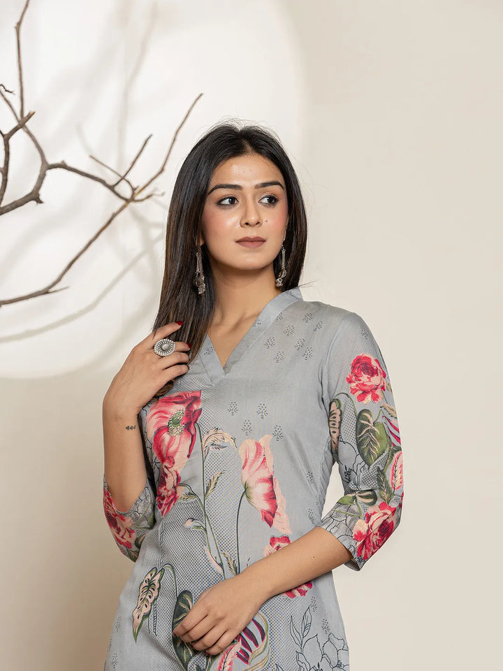 Grey-Silk-Blend-Floral-Digital-Print-Kurta