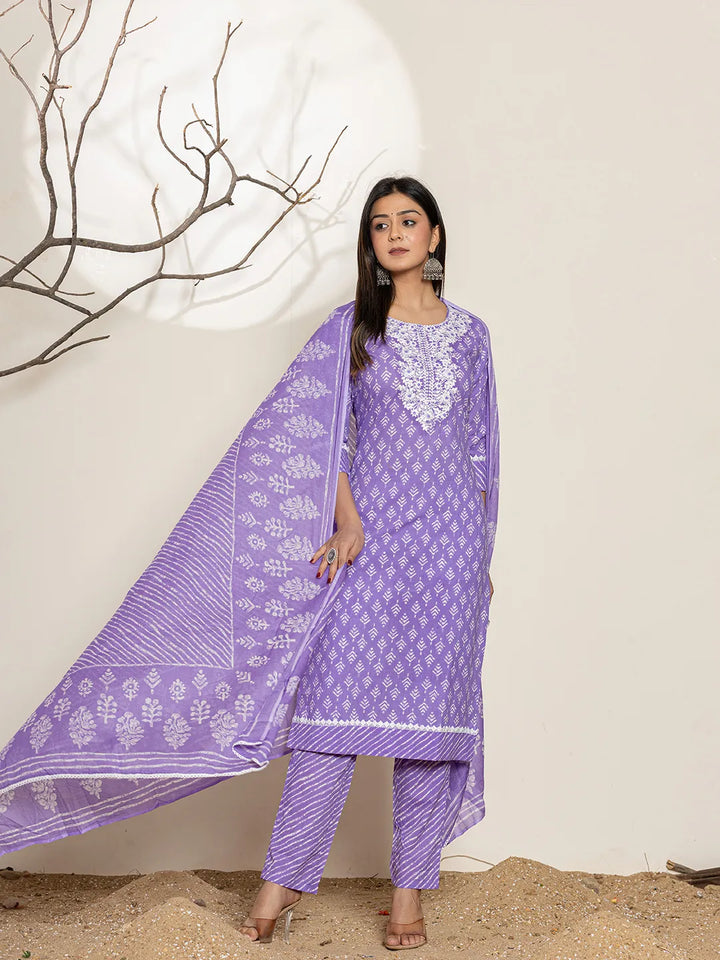 Lavender-Cotton-Ethnic-Motifs-Straight-3-Piece-Kurta-Set