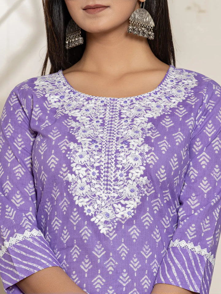 Lavender-Cotton-Ethnic-Motifs-Straight-3-Piece-Kurta-Set