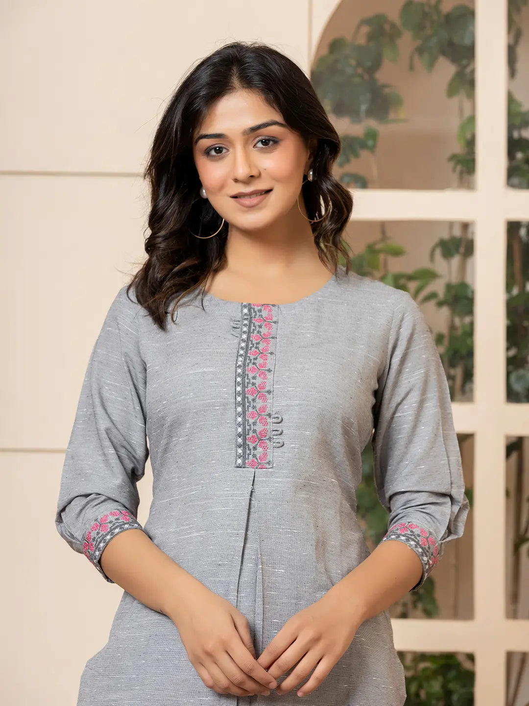 Grey-Linen-Embroidery-Puff-Sleeves-Straight-Kurta