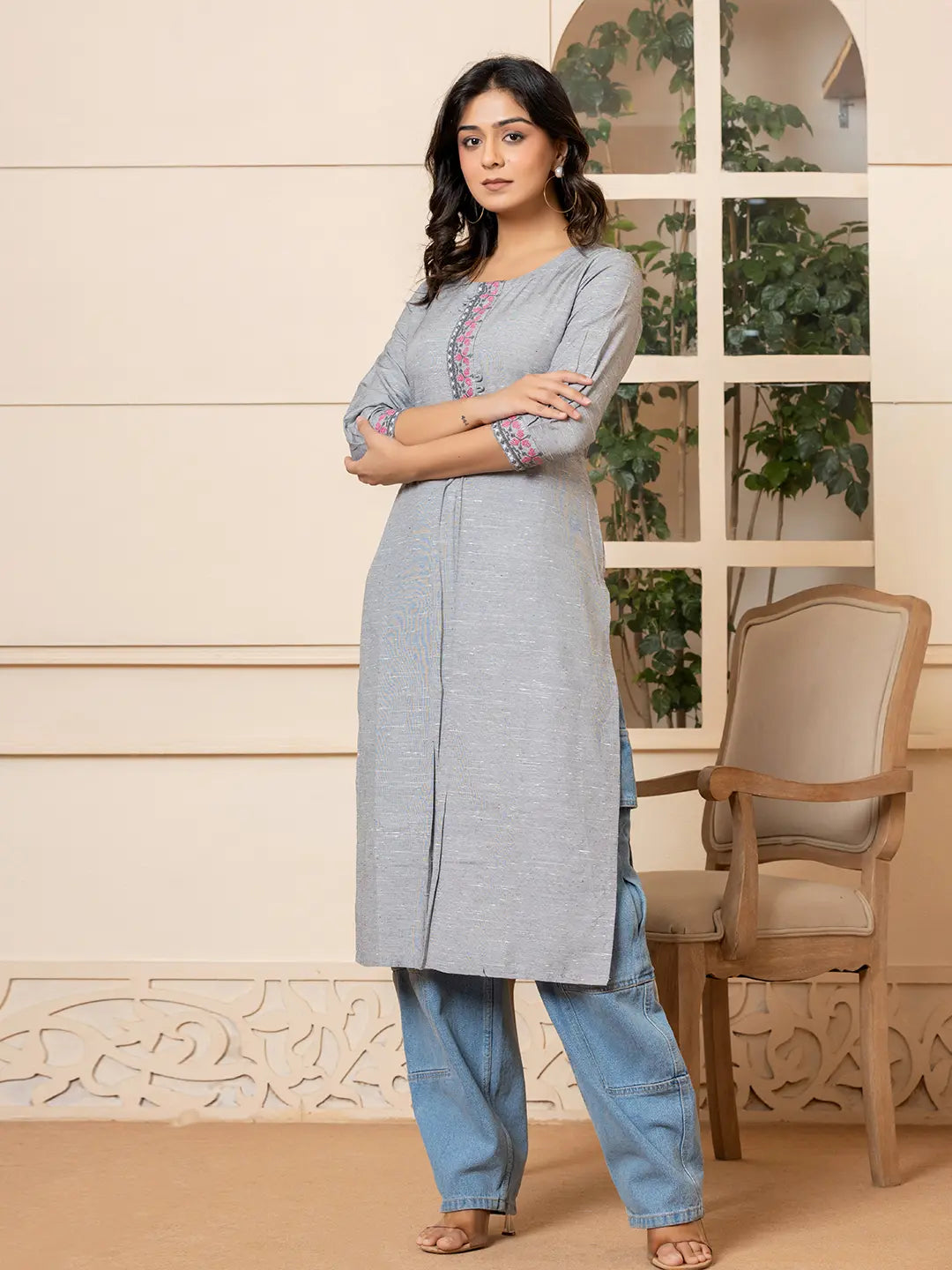 Grey-Linen-Embroidery-Puff-Sleeves-Straight-Kurta