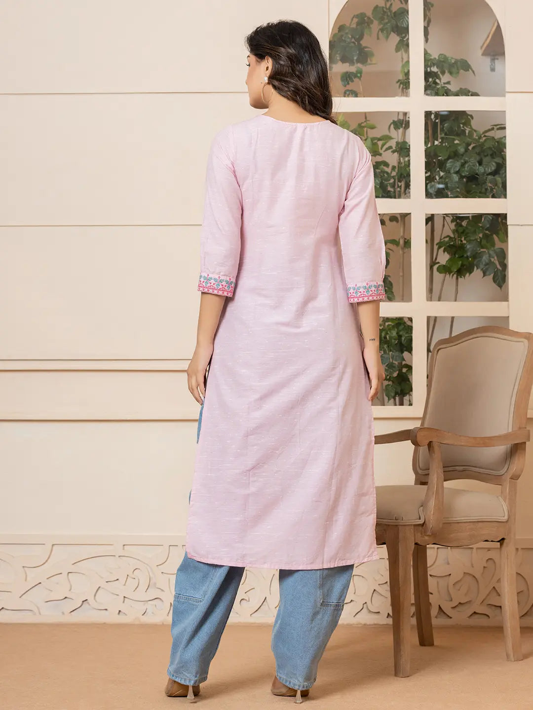 Pink-Linen-Embroidery-Puff-Sleeves-Straight-Kurta