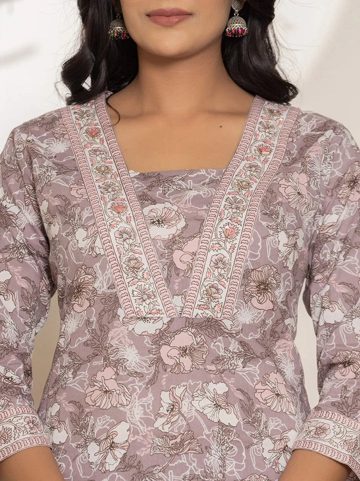 Mauve-Cotton-Floral-Print-Straight-3-Piece-Kurta-Set