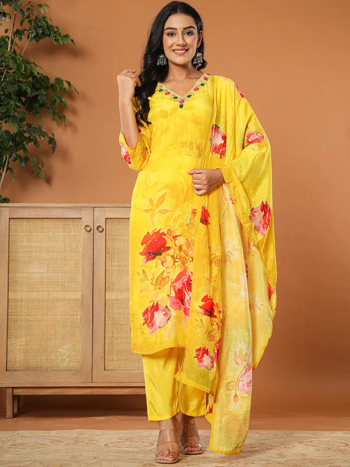 Mustard-Muslin-Floral-Printed-3-Piece-Kurta-Set