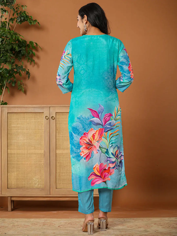 Blue-Muslin-Floral-Embroidered-3-Piece-Kurta-Set