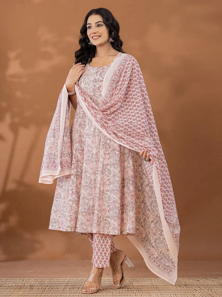 Peach-Cotton-Floral-Printed-Square-Neck-Anarkali--Set