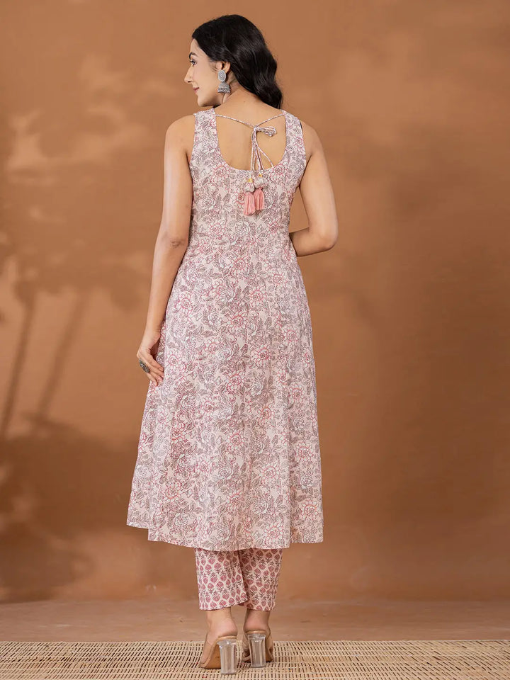 Peach-Cotton-Floral-Printed-Square-Neck-Anarkali--Set