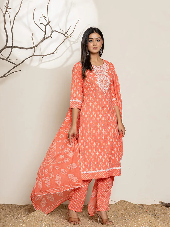 Peach-Cotton-Ethnic-Motifs-Straight-3-Piece-Kurta-Set