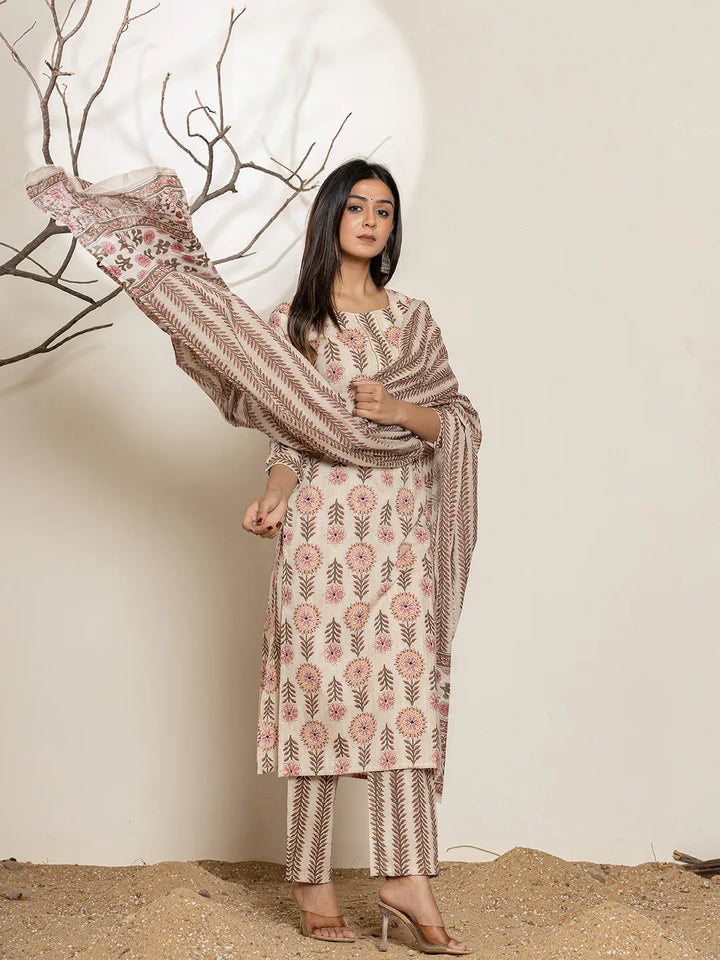 Pink-Cotton-Floral-Print-Straight-3-Piece-Kurta-Set