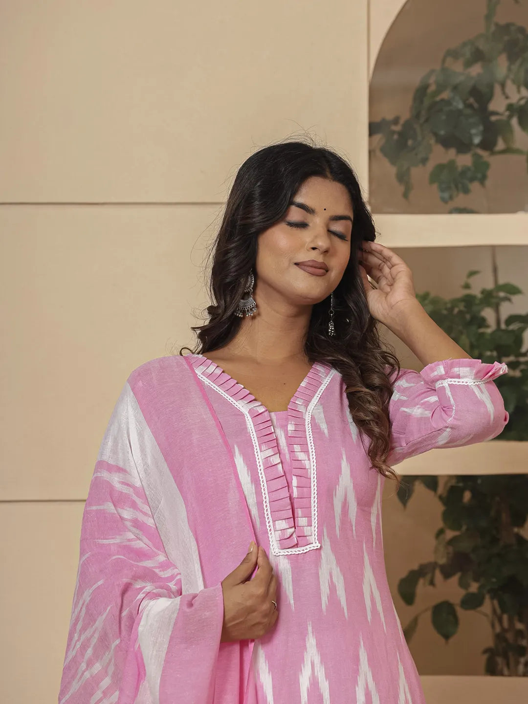 Pink-Cotton-Ikat-Print-Straight-Strappy-3-Piece-Kurta-Set