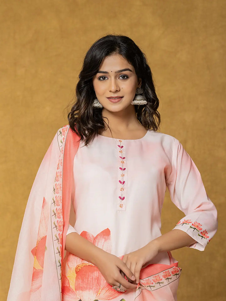 Pink-Linen-Floral-Yoke-Design-3-Piece-Kurta-Set