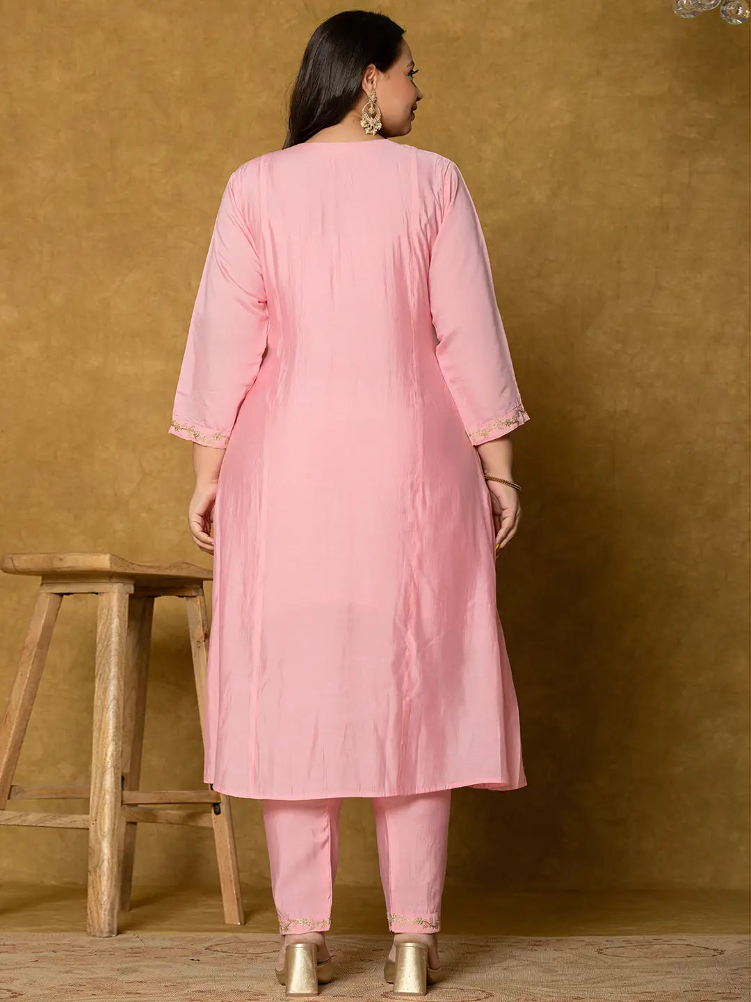 Pink-Silk-Embroidered-Plus-Size-3-Piece-Kurta-Set