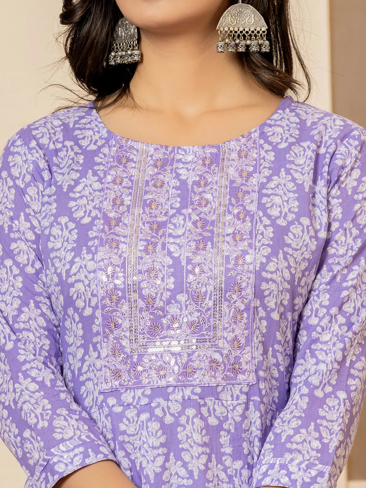 Purple-Pure-Cotton-Ethnic-Motifs-Embroidered-Anarkali-Set