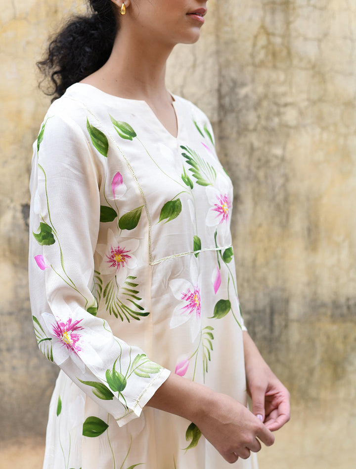 rangeelo-Floral-Printed-Regular-Pure-Cotton-Kurta-With-Trousers-RO204CREAM