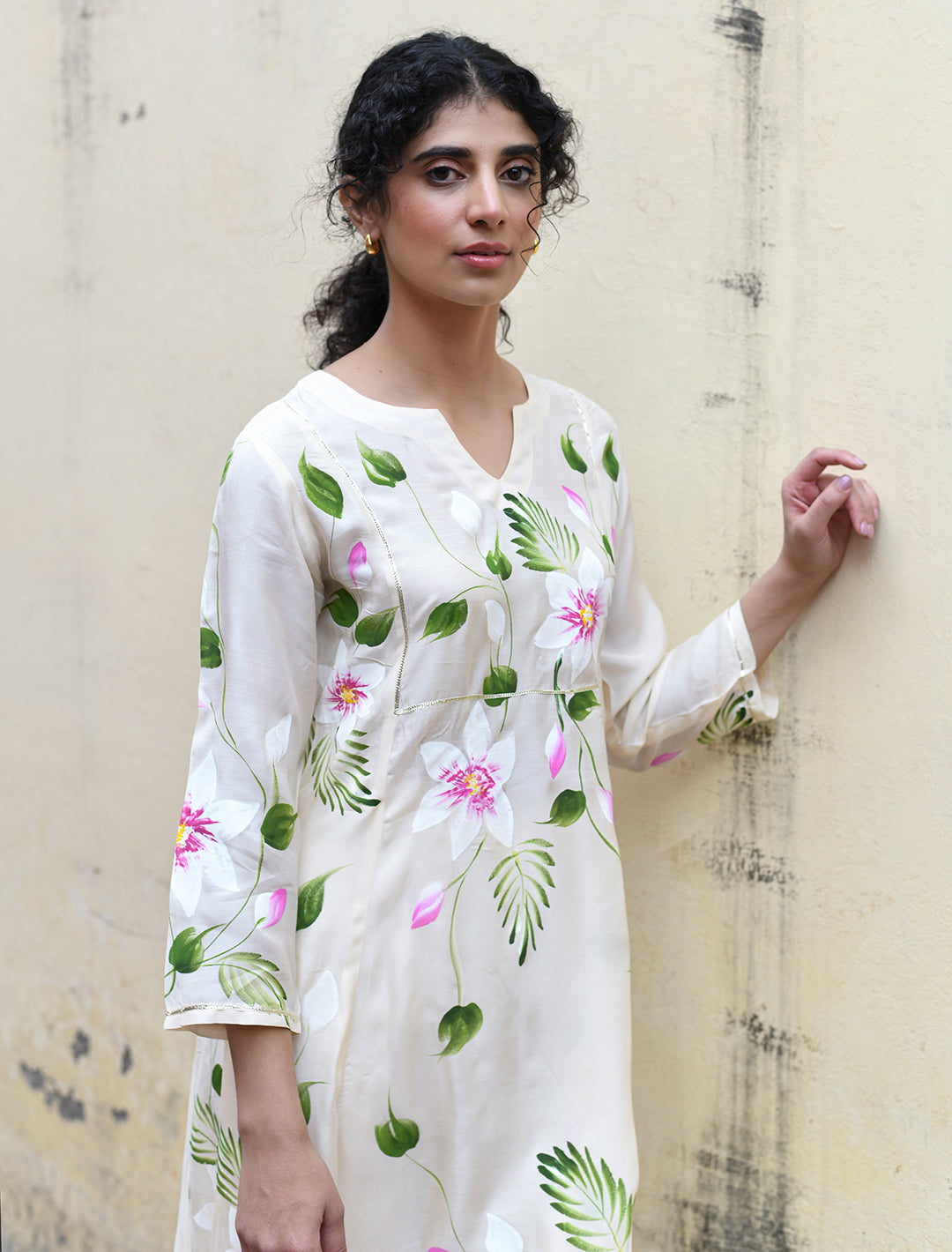 rangeelo-Floral-Printed-Regular-Pure-Cotton-Kurta-With-Trousers-RO204CREAM