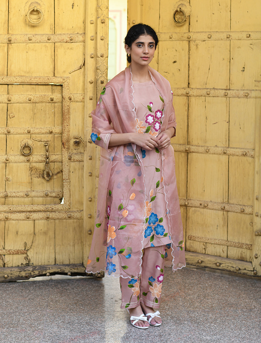 rangeelo-Floral-Printed-Regular-Pure-Cotton-Kurta-With-Trousers-&-Dupatta-RO208BROWN