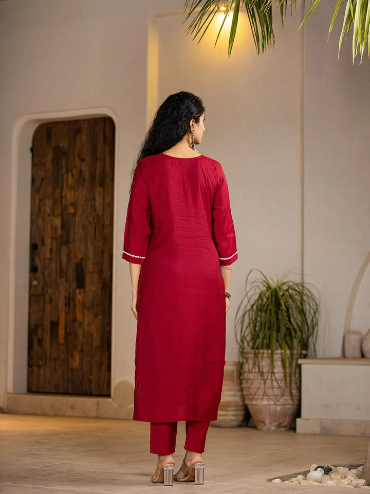 Red-Cotton-Solid-Embroidered-Straight-3-Piece-Kurta-Set