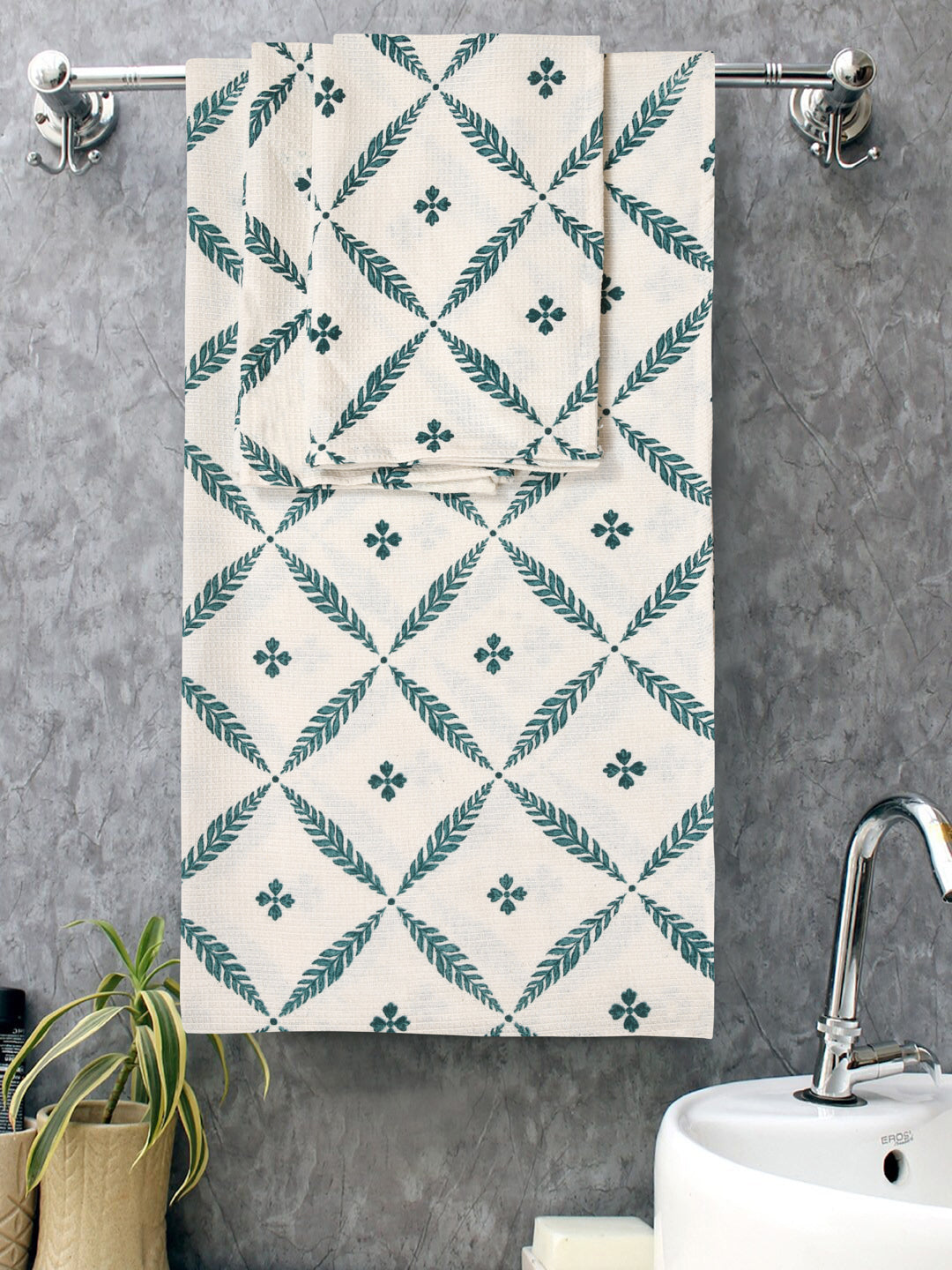 White-&-Green-Waffle-Cotton-HandBlock-Print-Towels-Gift-Set