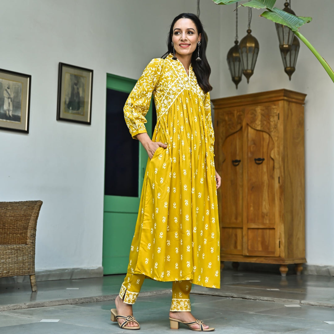 Mustard-Floral-Jaal-V-Neck-Kurta-&-Pant-Set