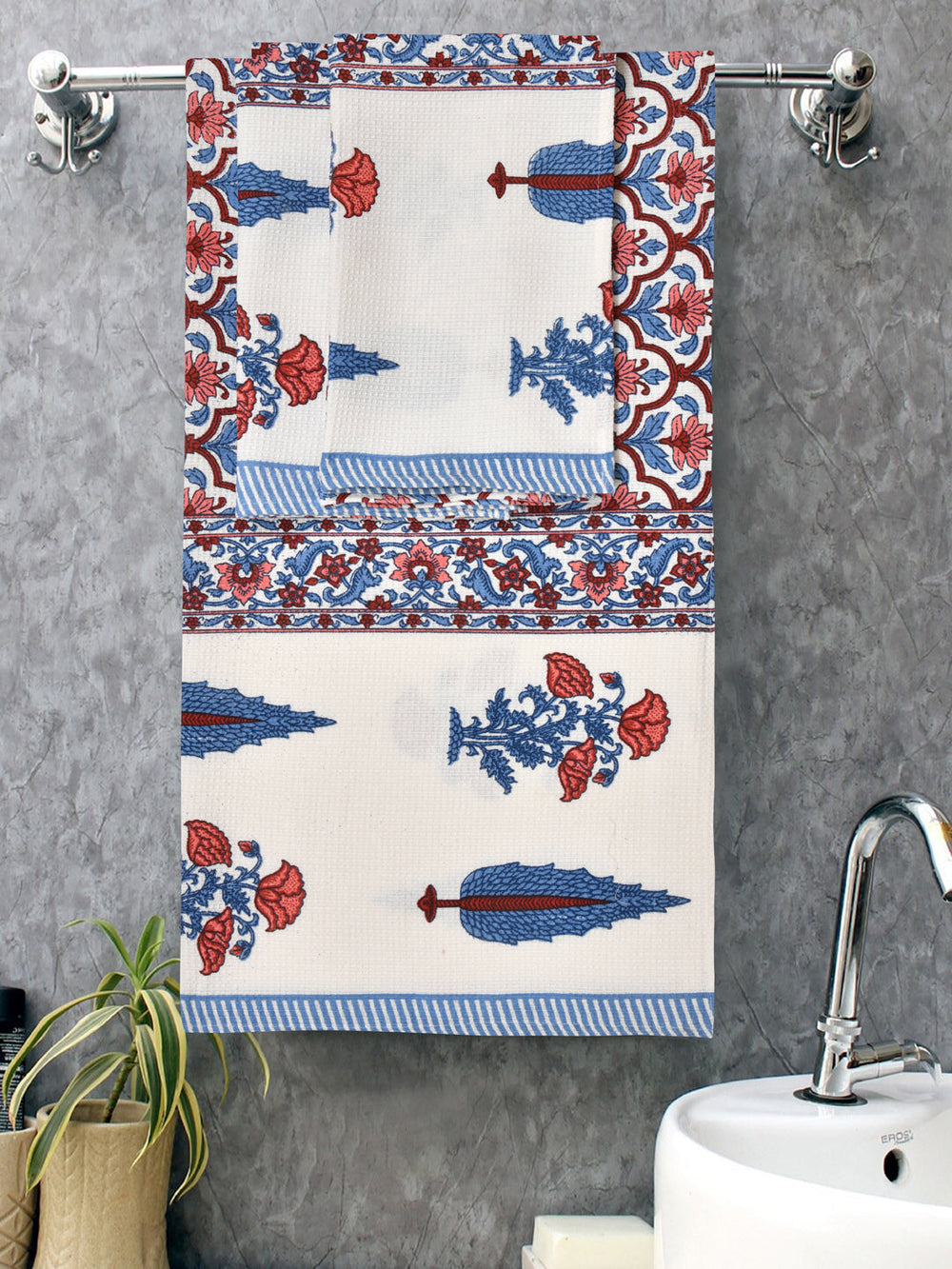 White-&-Blue-Waffle-Cotton-HandBlock-Print-Towels-Gift-Set