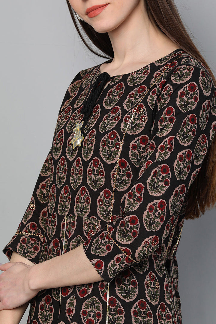 Cotton-Black-Motifs-Printed-A-Line-3-Piece-Kurta-Set
