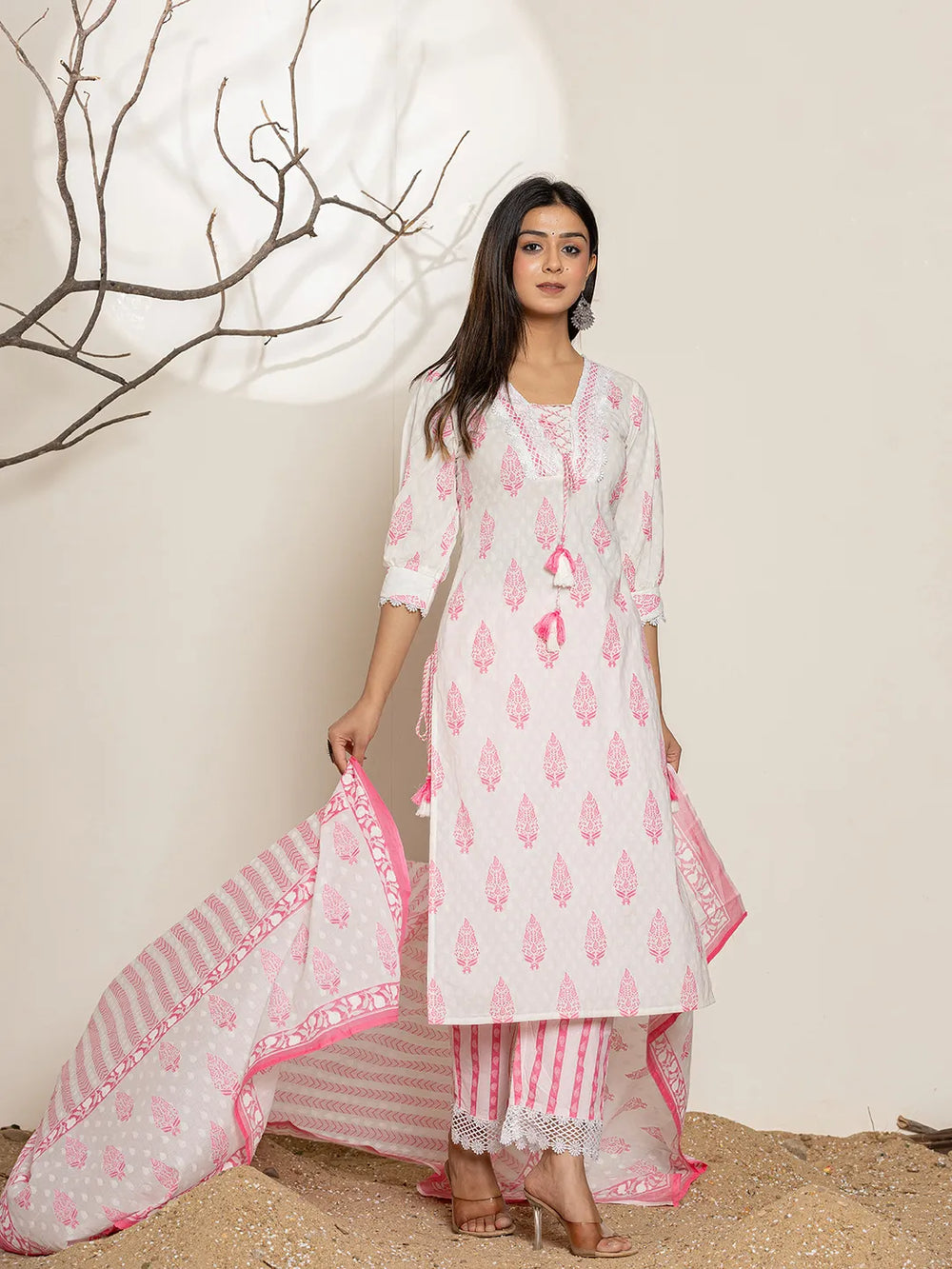 White-And-Pink-Cotton-Floral-Print-Straight-3-Piece-Kurta-Set