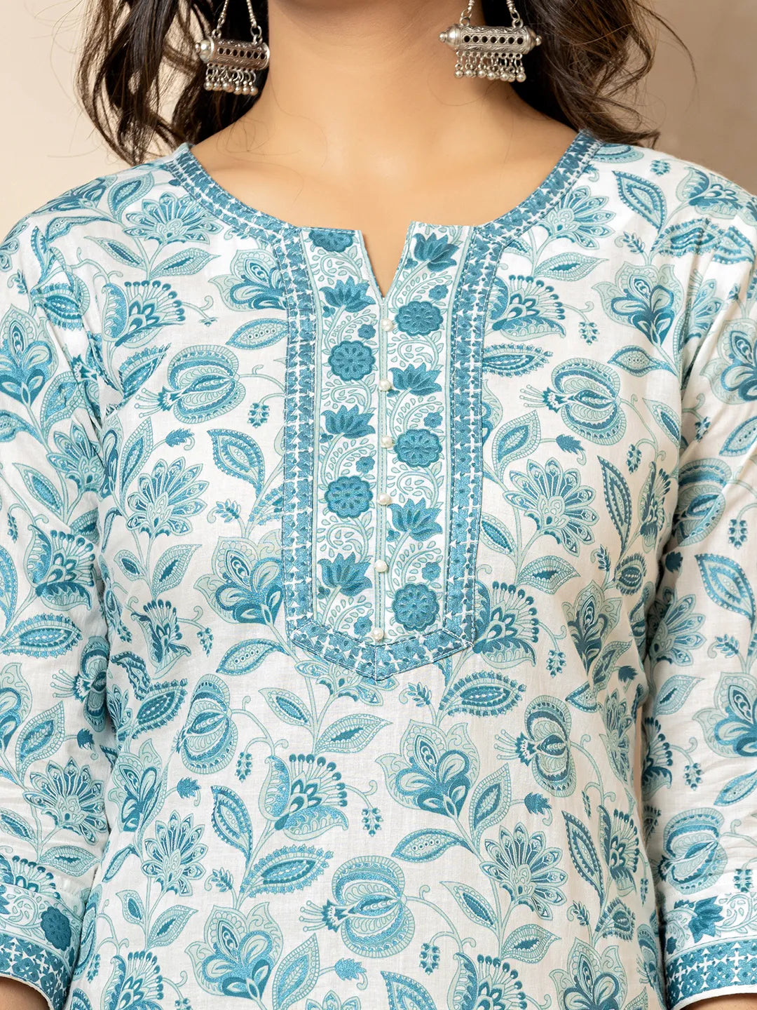 White-Cotton-Floral-Printed-3-Piece-Kurta-Set