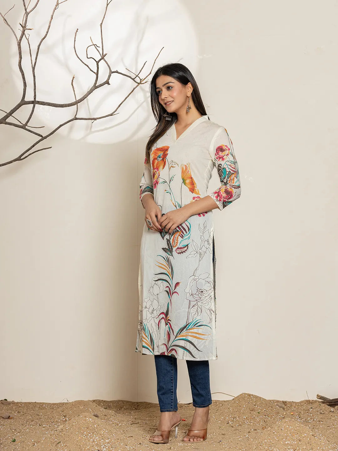 White-Silk-Blend-Digital-Floral-Print-Kurta