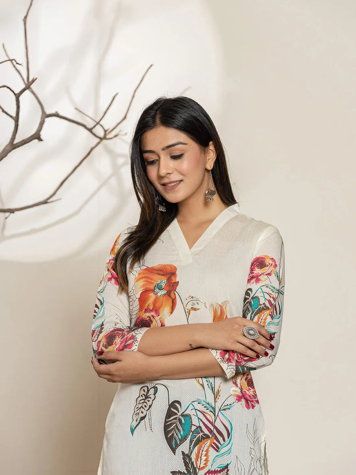 White-Silk-Blend-Digital-Floral-Print-Kurta