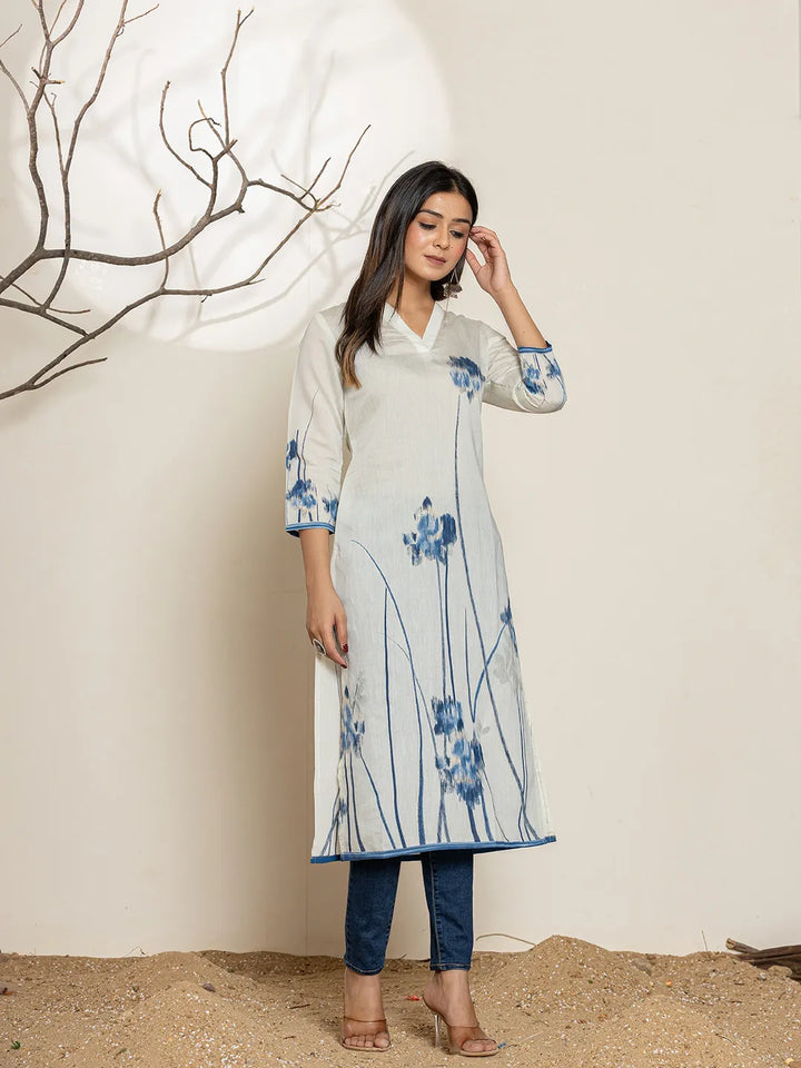 White-Silk-Blend-Floral-Digital-Print-Kurta