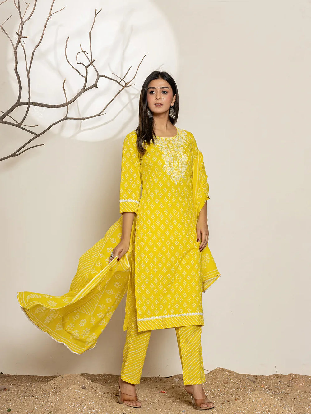 Yellow-Cotton-Ethnic-Motifs-Straight-3-Piece-Kurta-Set