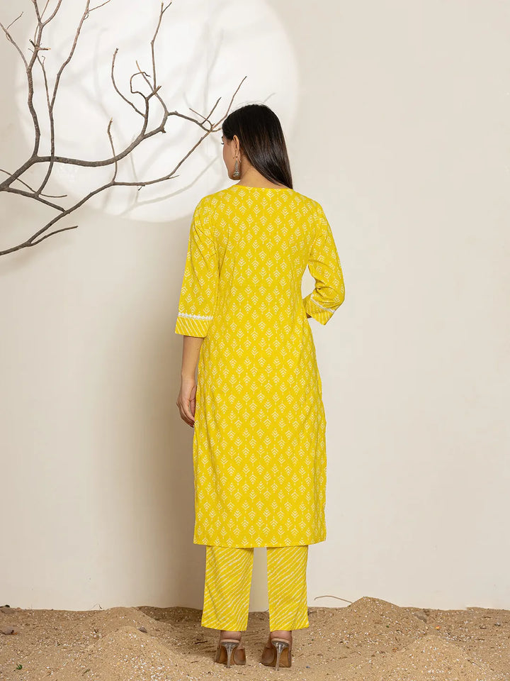 Yellow-Cotton-Ethnic-Motifs-Straight-3-Piece-Kurta-Set