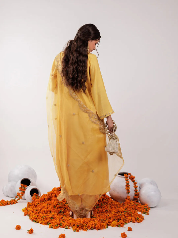 Yellow-Silk-Embroidered-3-Piece-Kurta-Set