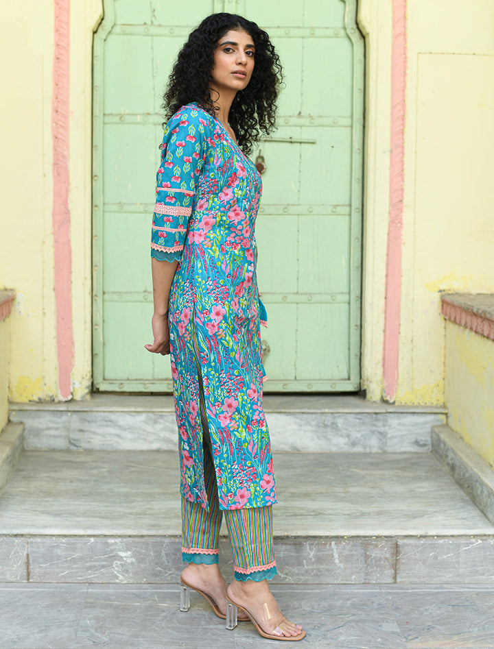 rangeelo-Floral-Printed-Regular-Pure-Cotton-Kurta-With-Trousers-&-Dupatta-RO196BLUE