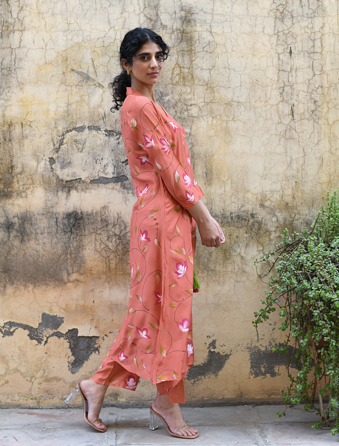 rangeelo-Floral-Printed-Regular-Pure-Cotton-Kurta-With-Trousers-&-Dupatta-RO200ORANGE