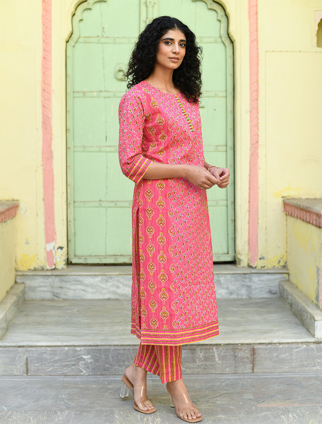 rangeelo-Floral-Printed-Regular-Pure-Cotton-Kurta-With-Trousers-&-Dupatta-RO194PINK