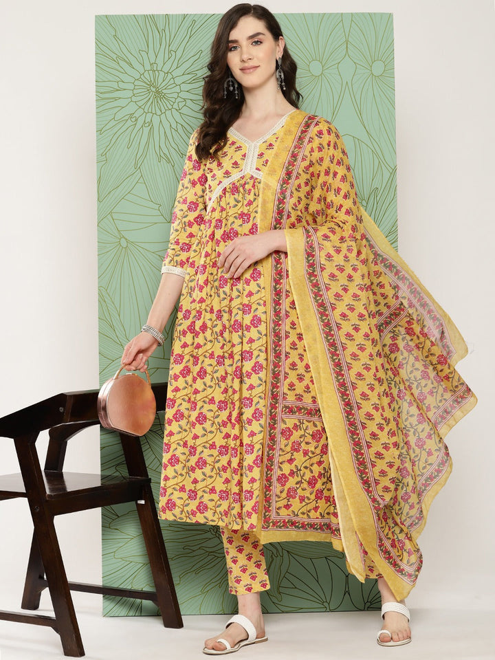 Yellow-Floral-Printed-Regular-Pure-Cotton-Kurta-With-Trousers-&-Dupatta