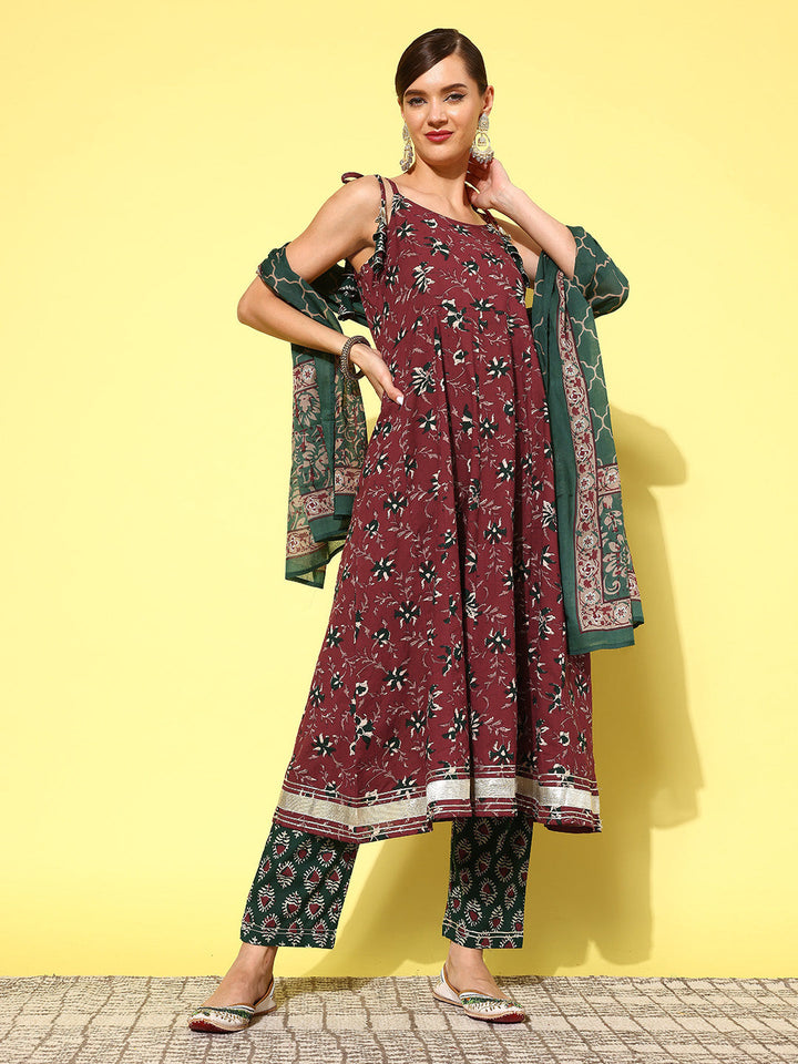 Maroon-Floral-Printed-Pleated-Pure-Cotton-Kurta-With-Trousers-&-Dupatta-1428SKDMR