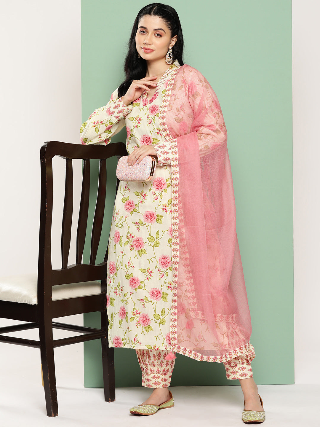 Cream-Floral-Printed-Regular-Pure-Cotton-Kurta-With-Harem-Pants-&-Dupatta-Set-1438SKDPK