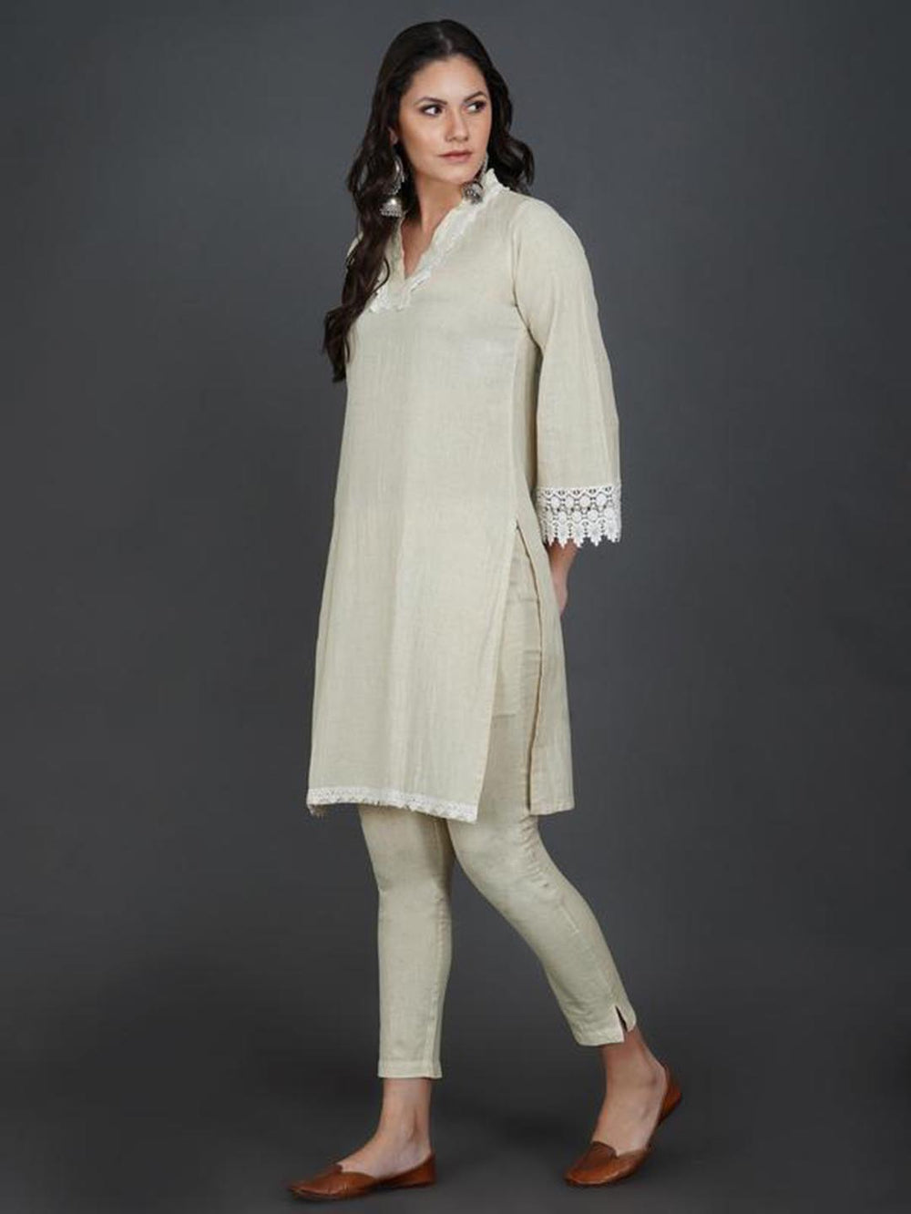 V Neck Kurta With Lace Work & Sleeve Hem