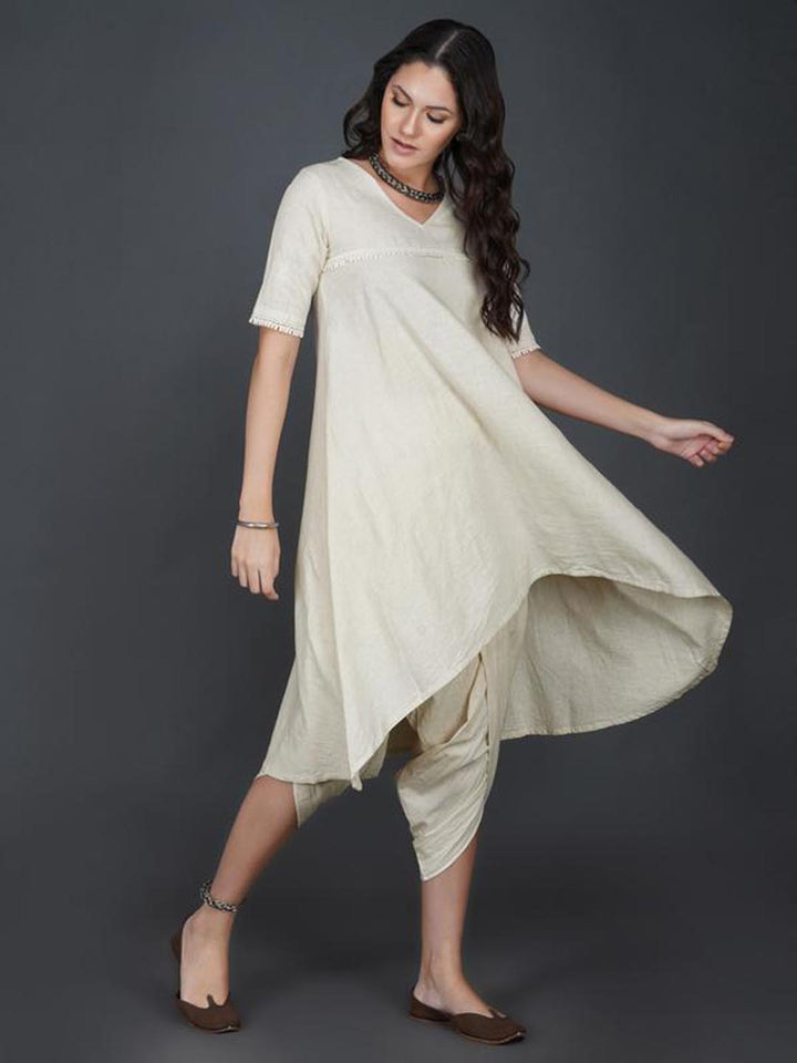 Flex Asymmetric Hem Kurta With Lace Work