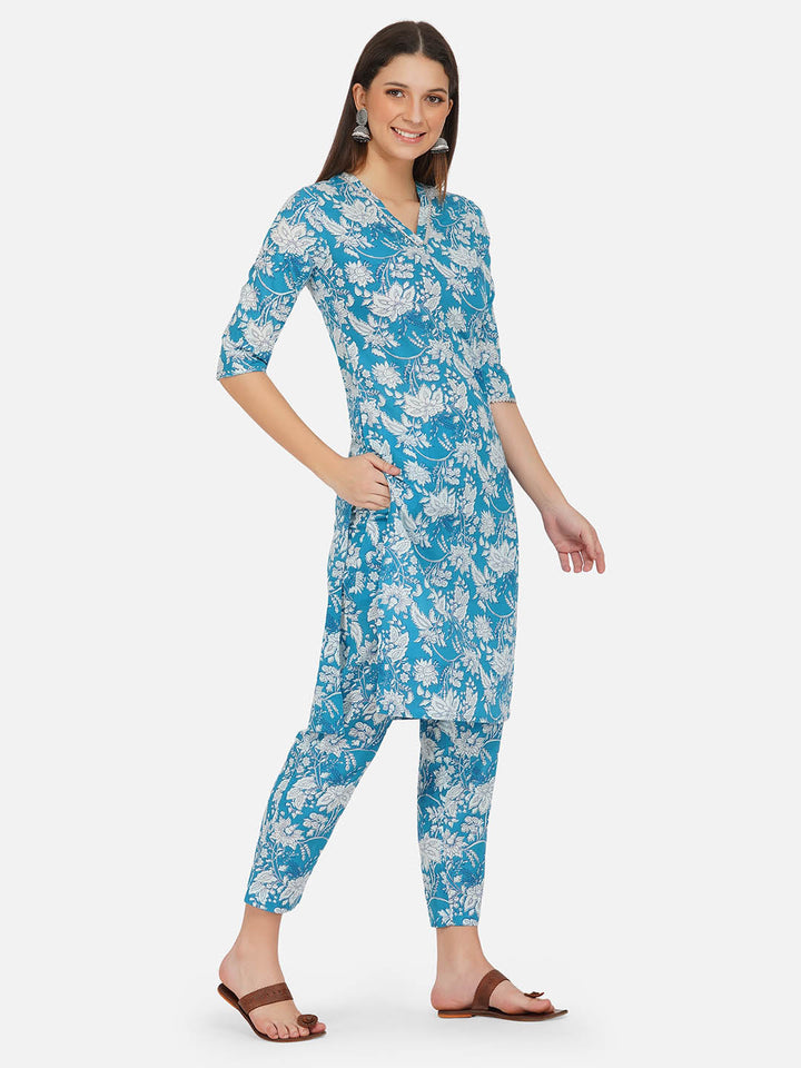 Blue Floral Printed Straight Kurta Set