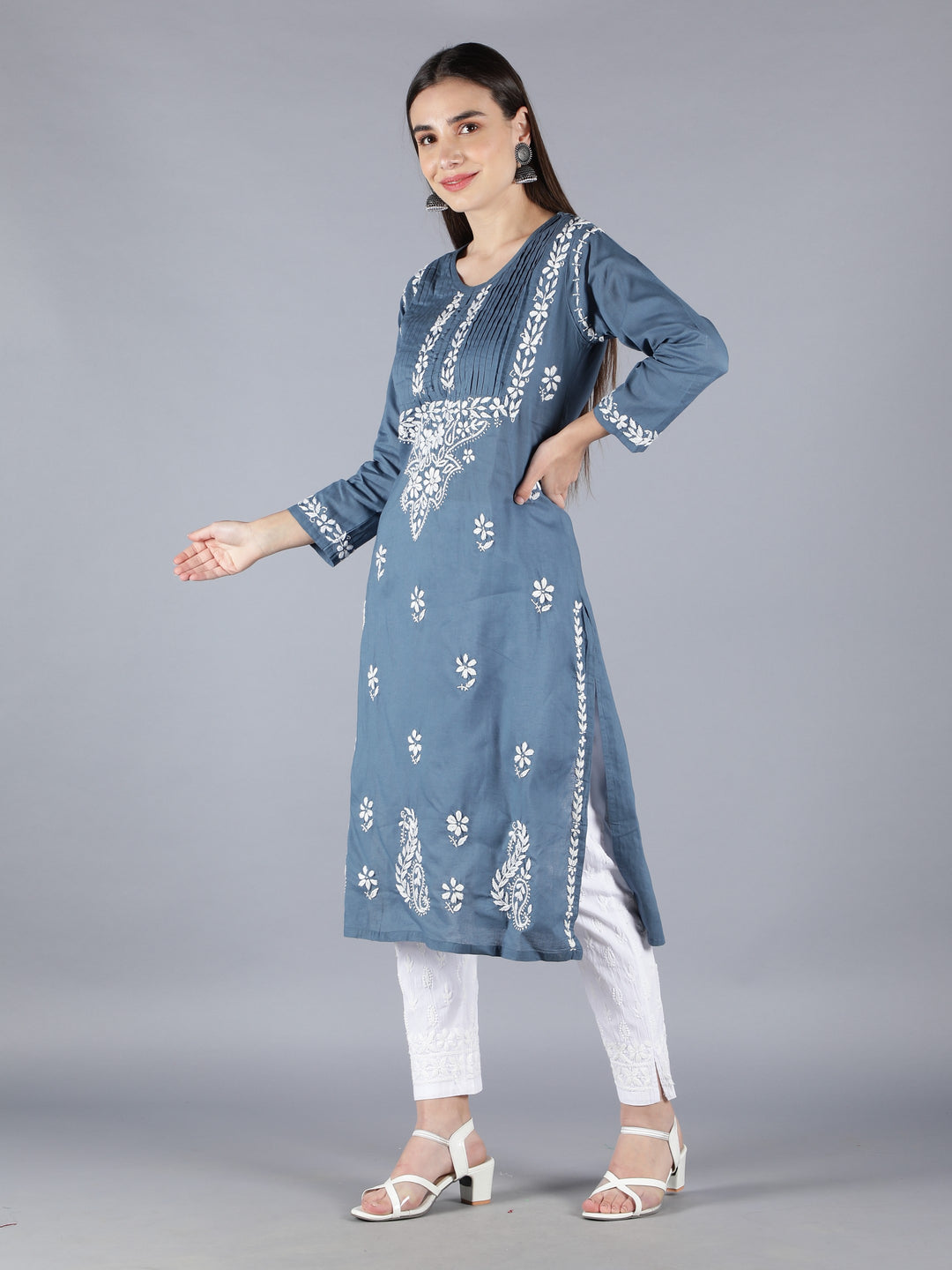 Embroidered Chikankari Grey Cotton Kurta