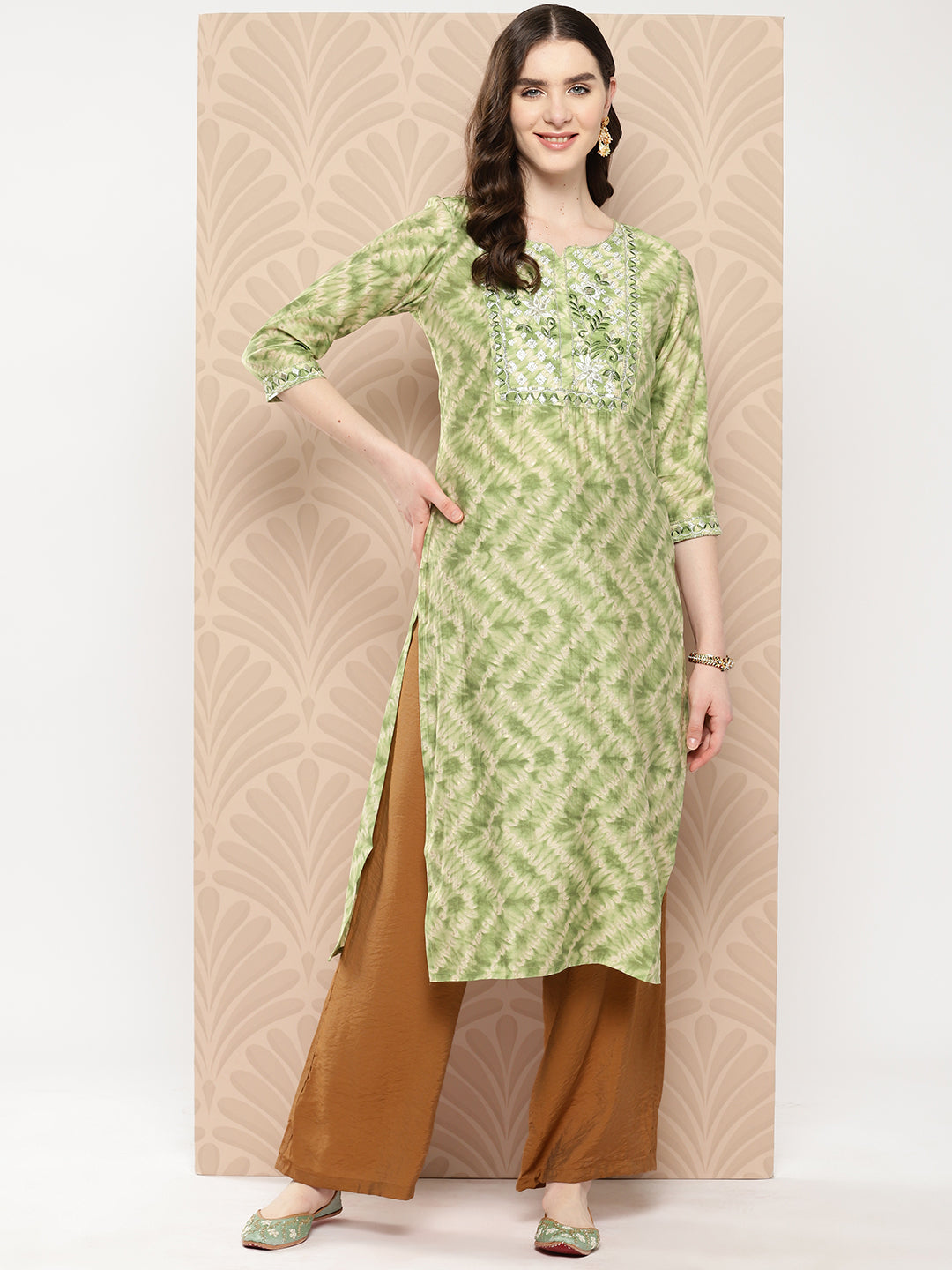 Floral-Embroidered-Sequined-Kurta-9971KURGR