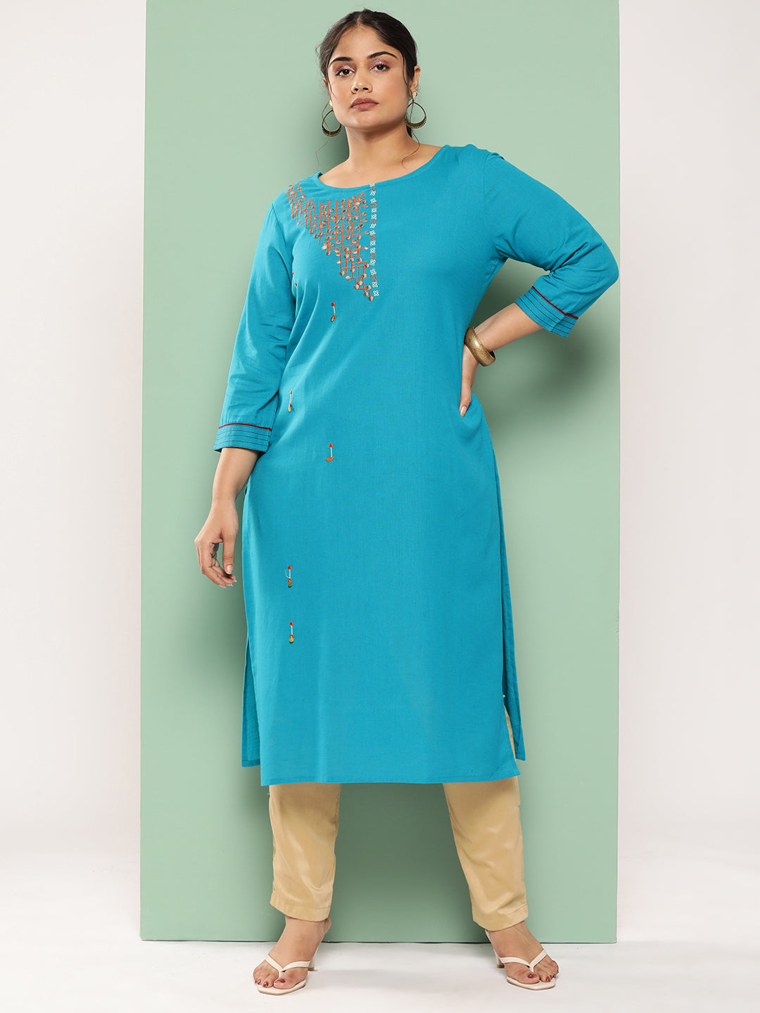 Geometric-Embroidered-Kurta-7259PKURRG