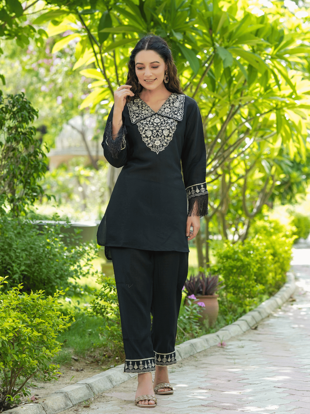 Black-Embroidered-Shirt-And-Trouser-Co-Ords-1476CRDBK