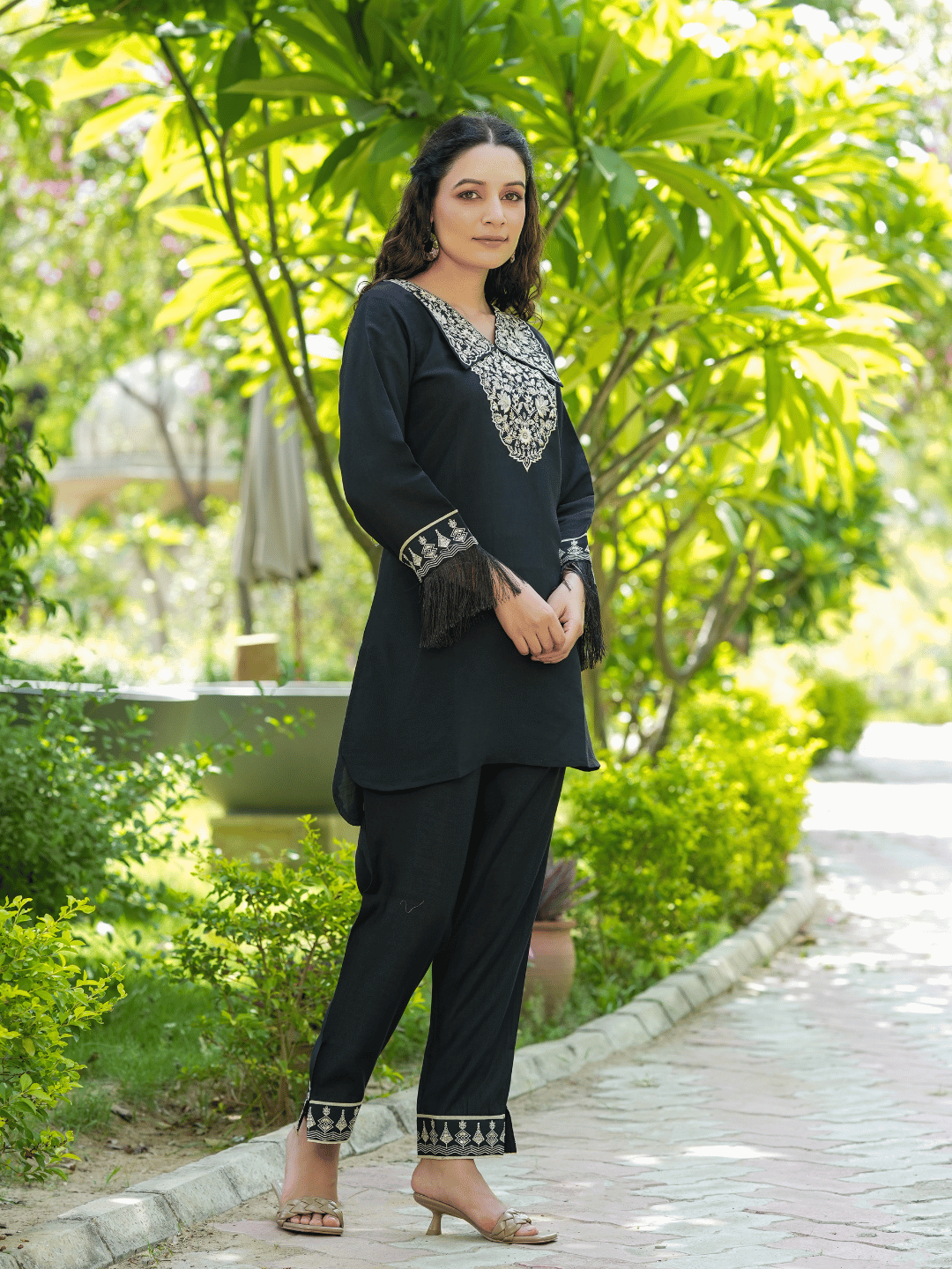 Black-Embroidered-Shirt-And-Trouser-Co-Ords-1476CRDBK