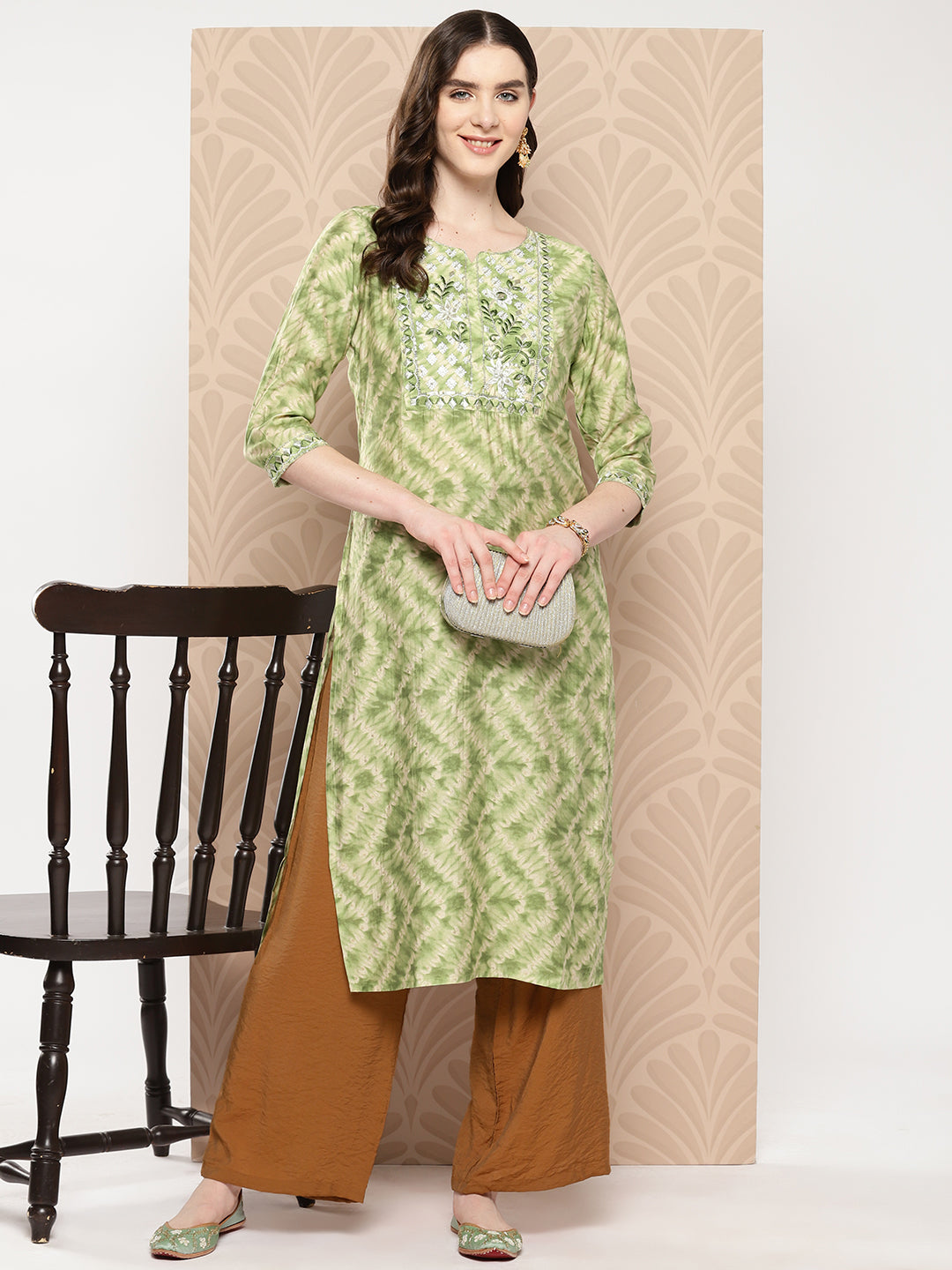 Floral-Embroidered-Sequined-Kurta-9971KURGR